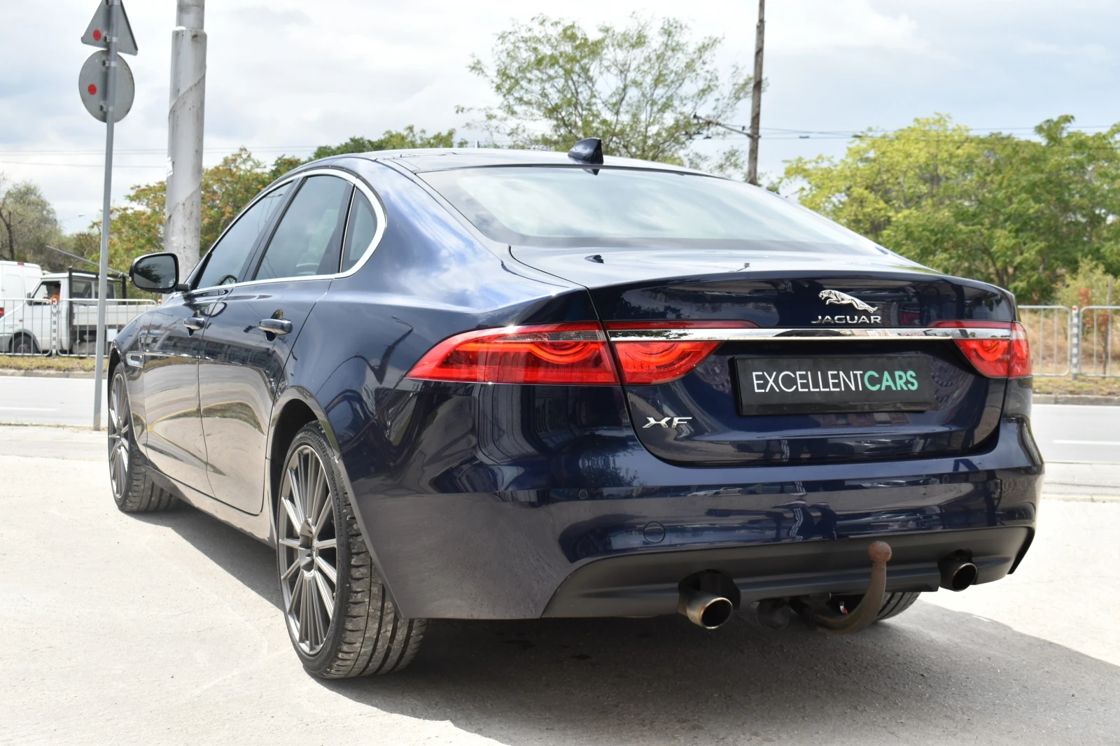 Jaguar Xf 2.0T* 200PS* SPORT - изображение 3