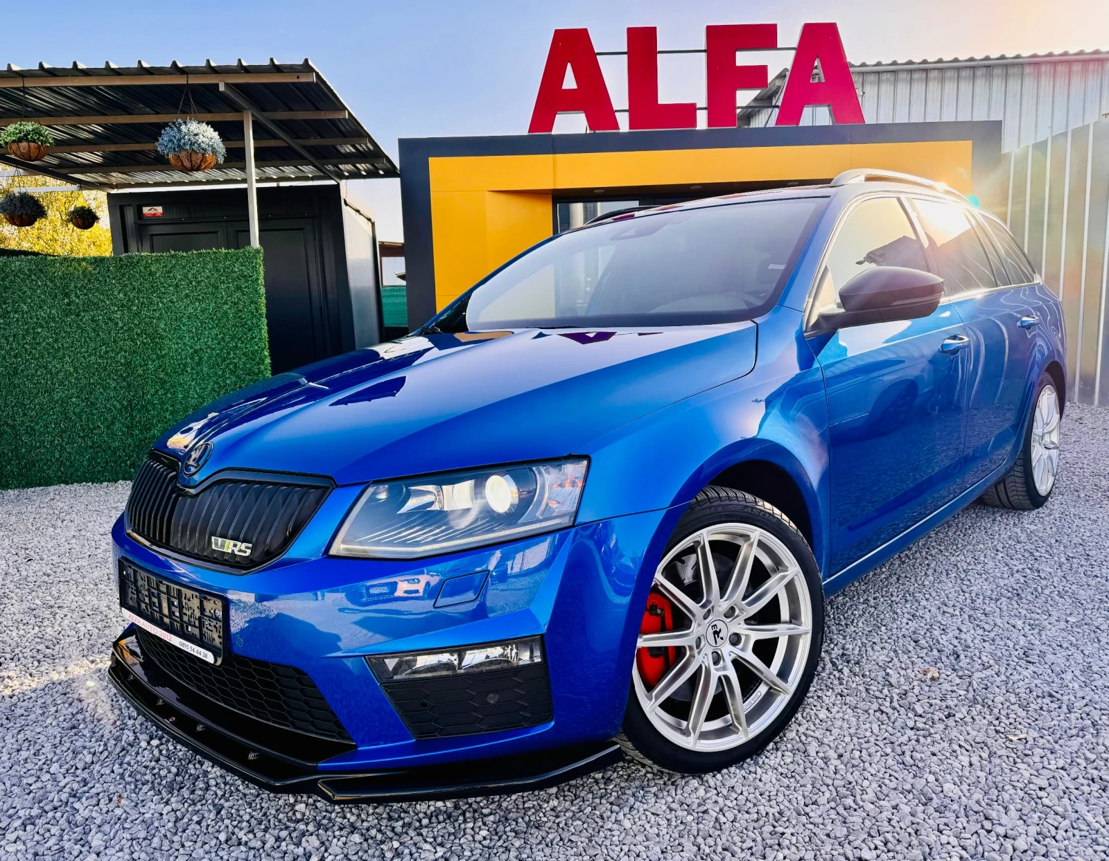 Skoda Octavia VRS/2.0d/DSG/MAXTON TUNING/KAMEРА/СИНЯ ПЕРЛА/// - изображение 2