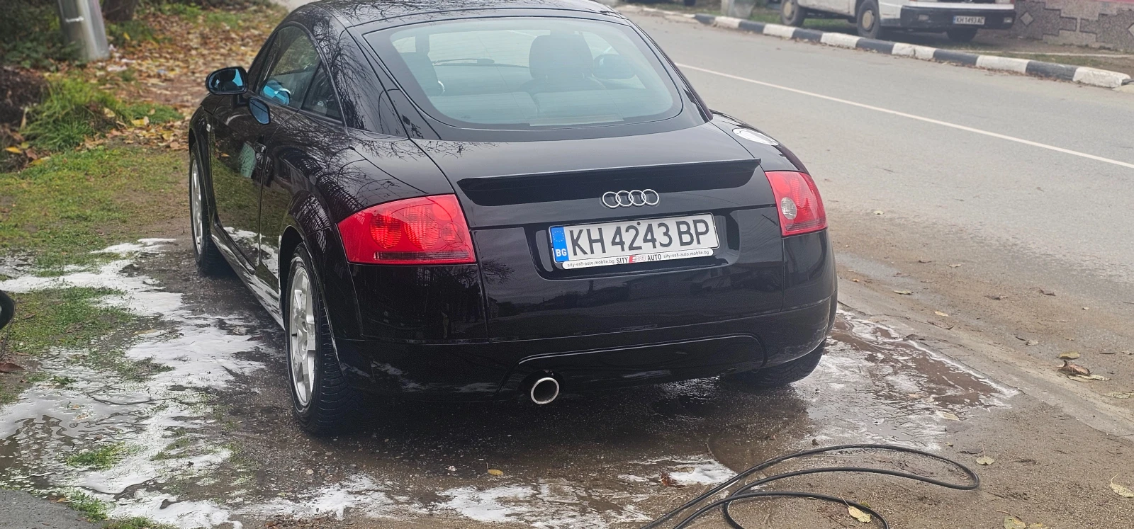 Audi Tt 1.8 Турбо, QUATTRO 180кс.6 скорости, газов инжекци - изображение 4