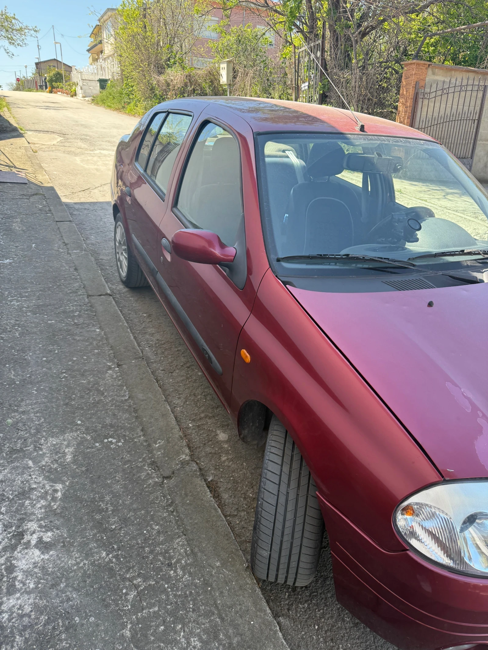 Renault Clio 1.4 i - изображение 3
