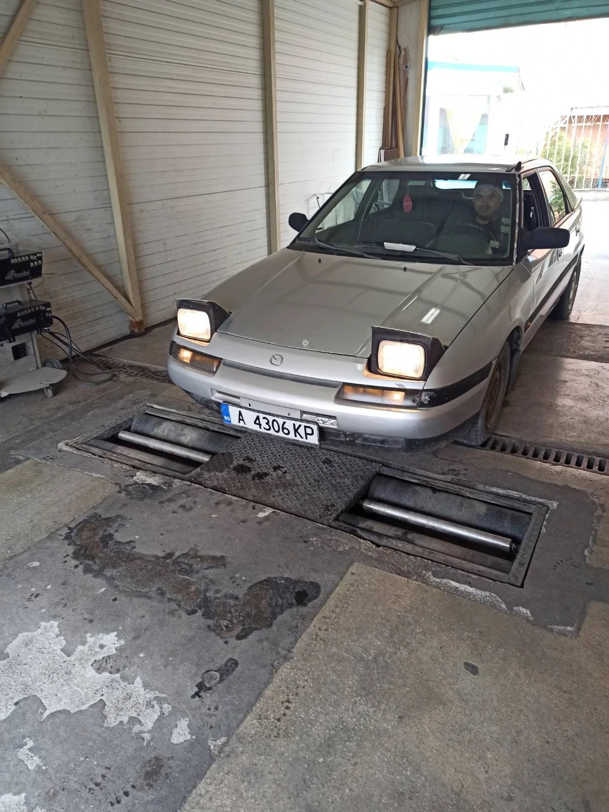 Mazda 323 | Mobile.bg   1