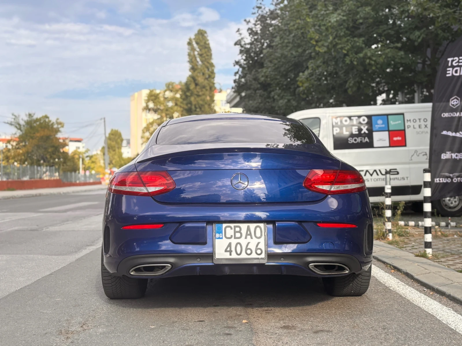 Mercedes-Benz C 300 | Mobile.bg   12