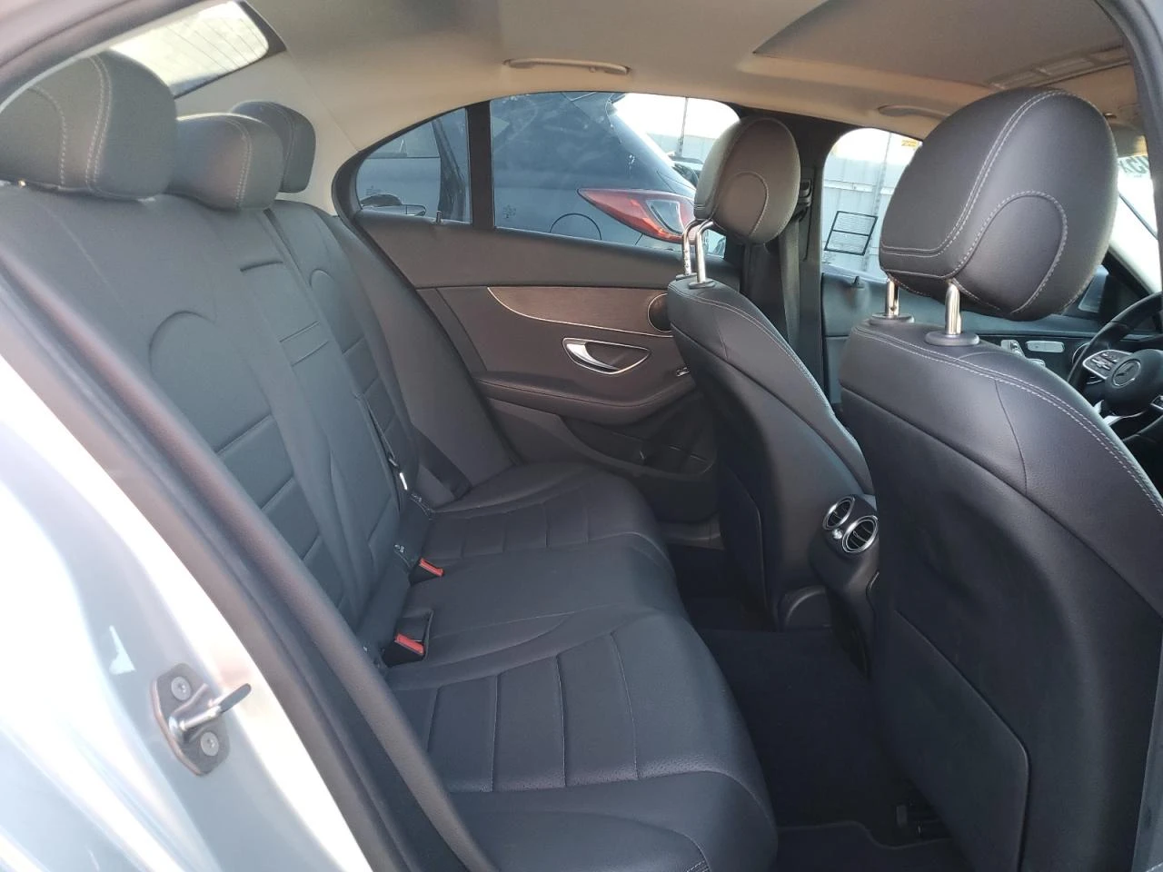 Mercedes-Benz C 300 FACELIFT/ПАНОРАМА/ВИДЕО НА МОТОРА - изображение 10