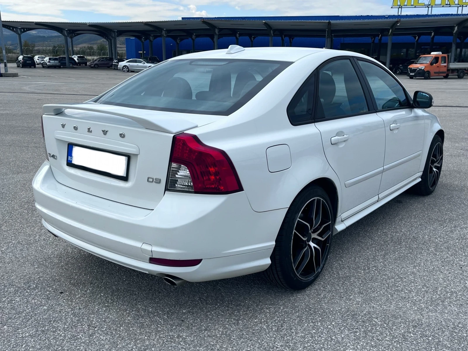 Volvo S40 2.0 D3 150 R-Design Facelift  | Mobile.bg   6