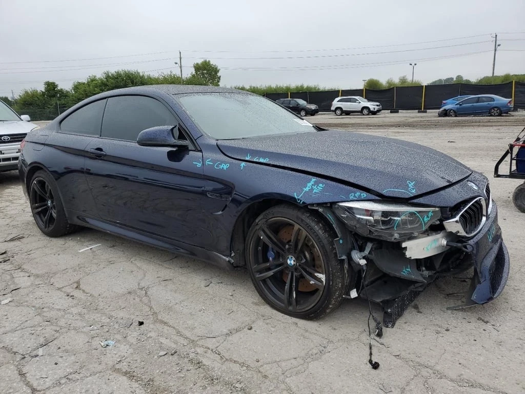 BMW M4 * CARFAX * БЕЗ ПЪРВОНАЧАЛНА ВНОСКА - изображение 4