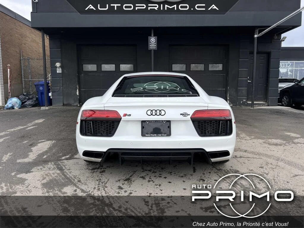 Audi R8 V10* RWS* Coupe* RWD* АвтоКредит* (ЦЕНА ДО БГ) - изображение 5