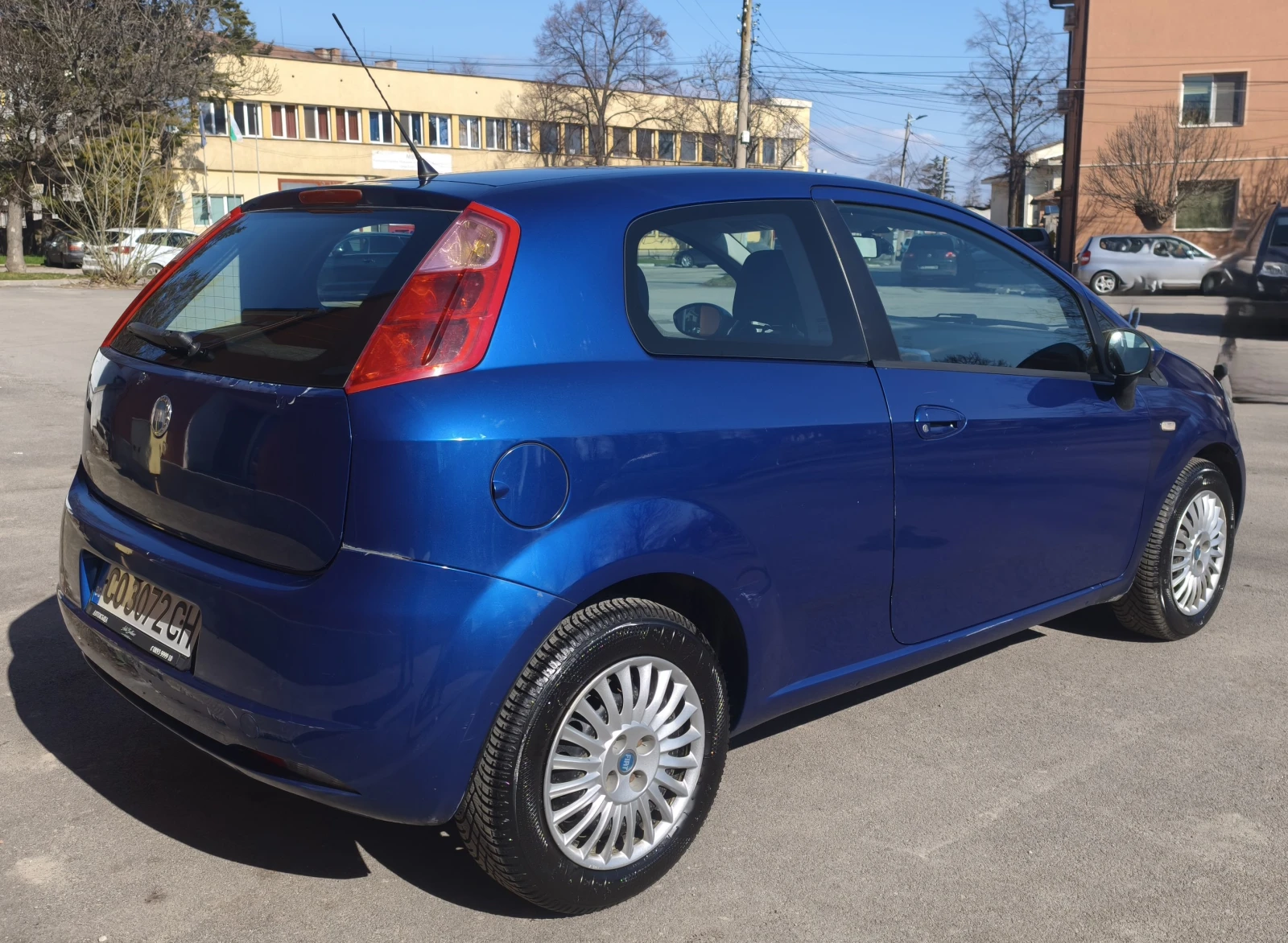 Fiat Punto, снимка 6 - Автомобили и джипове - 53747039