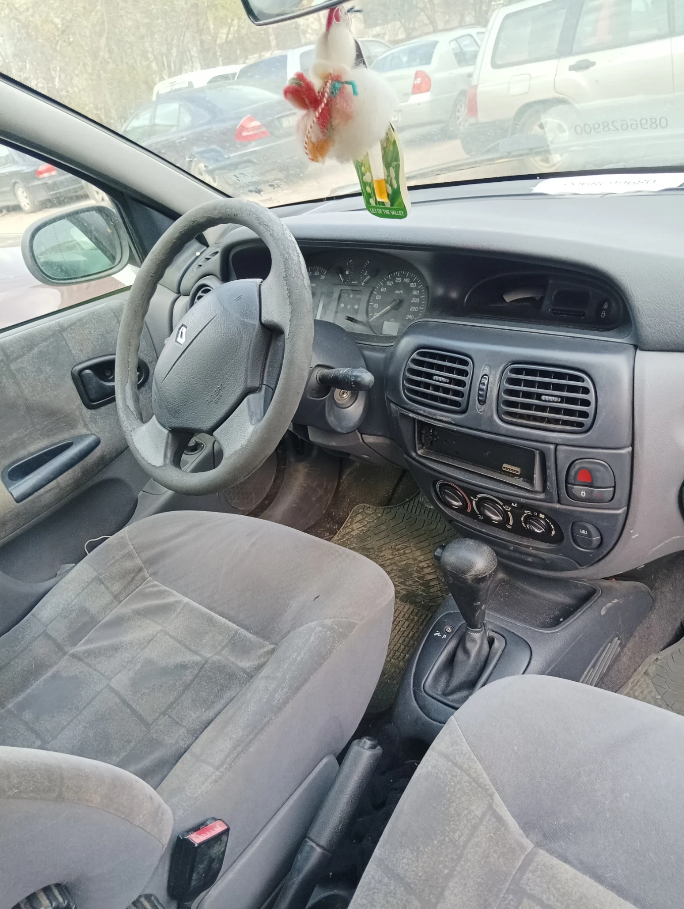 Renault Megane, снимка 6 - Автомобили и джипове - 53833800