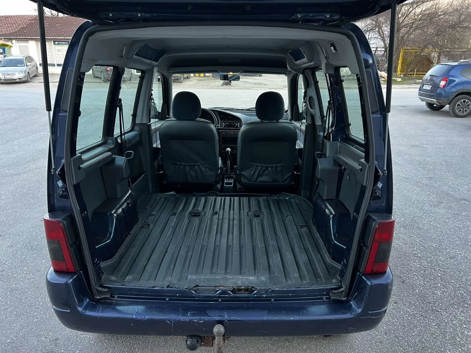 Citroen Berlingo, снимка 8 - Автомобили и джипове - 53921618