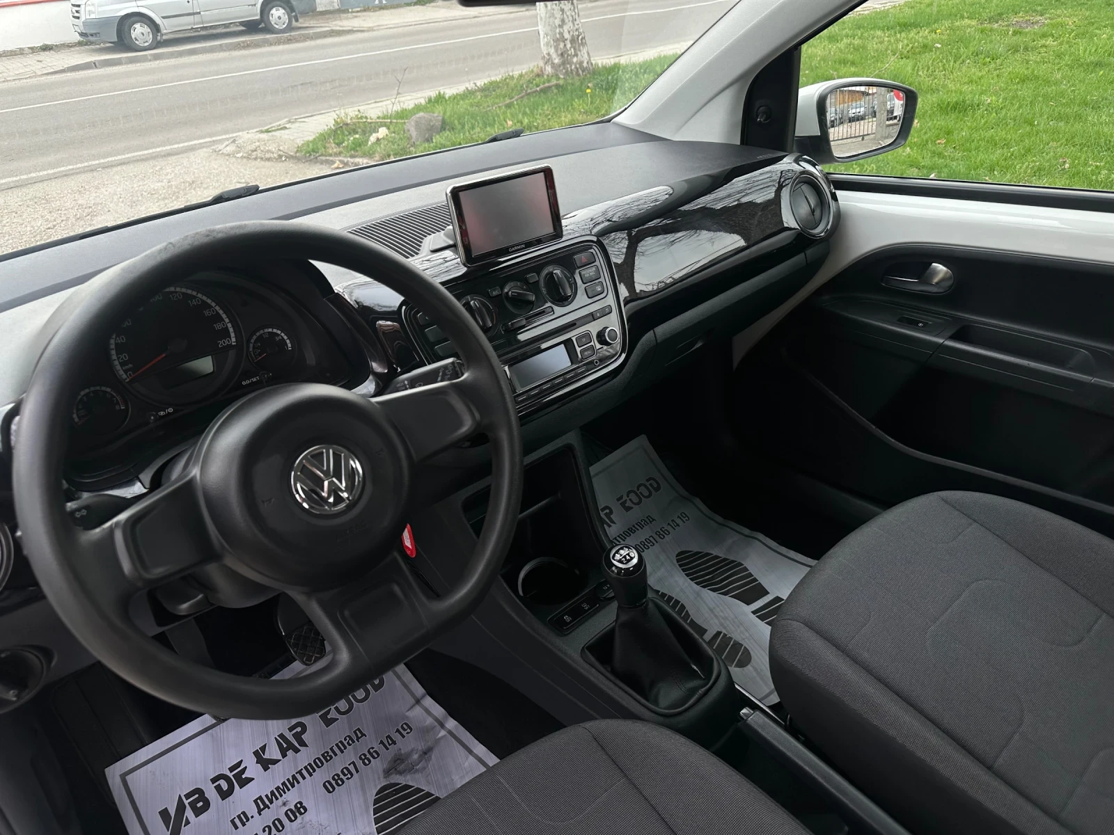 VW Up 1.0 BENZIN AUSTRIA , снимка 10 - Автомобили и джипове - 53965444