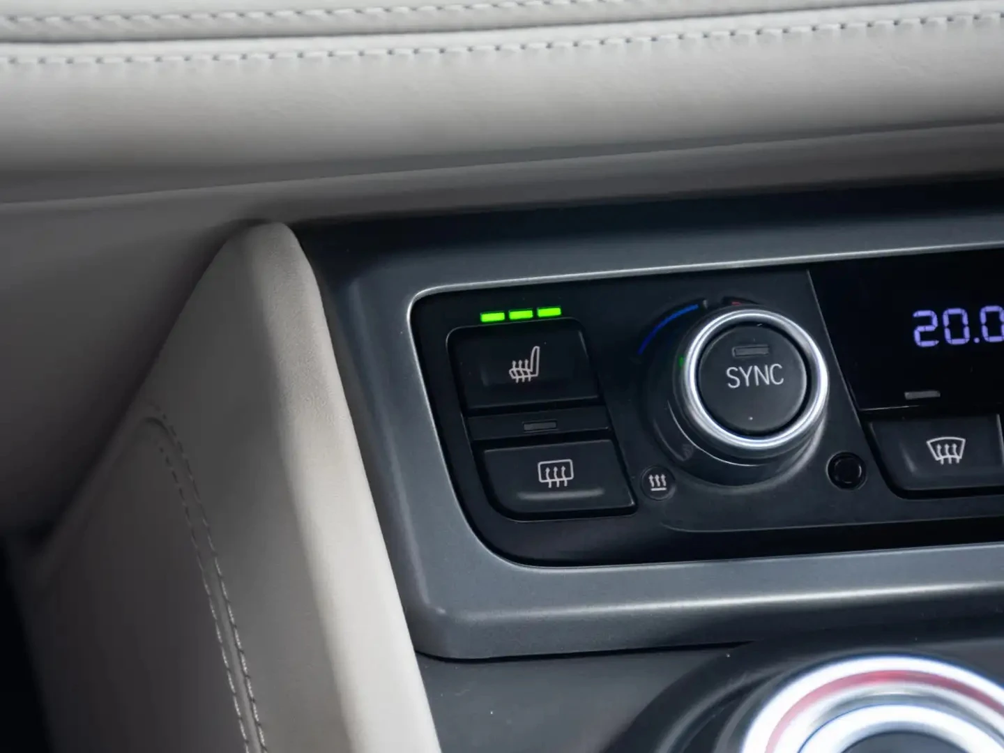 BMW i8 Hybrid 2.0�/100 ��  | Mobile.bg � ����������� 11