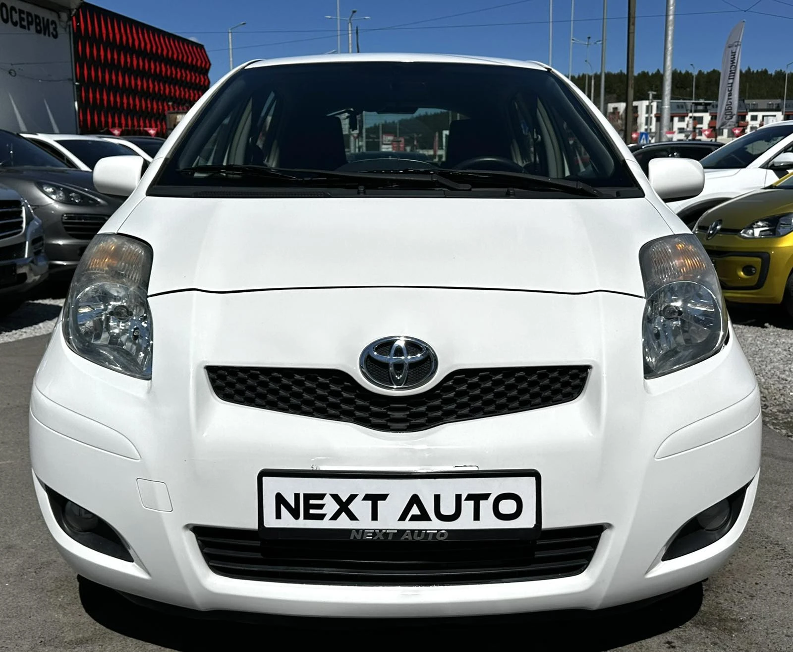 Toyota Yaris 1.3i-VVT 99HP 127 000KM EU5B, снимка 2 - Автомобили и джипове - 54112966