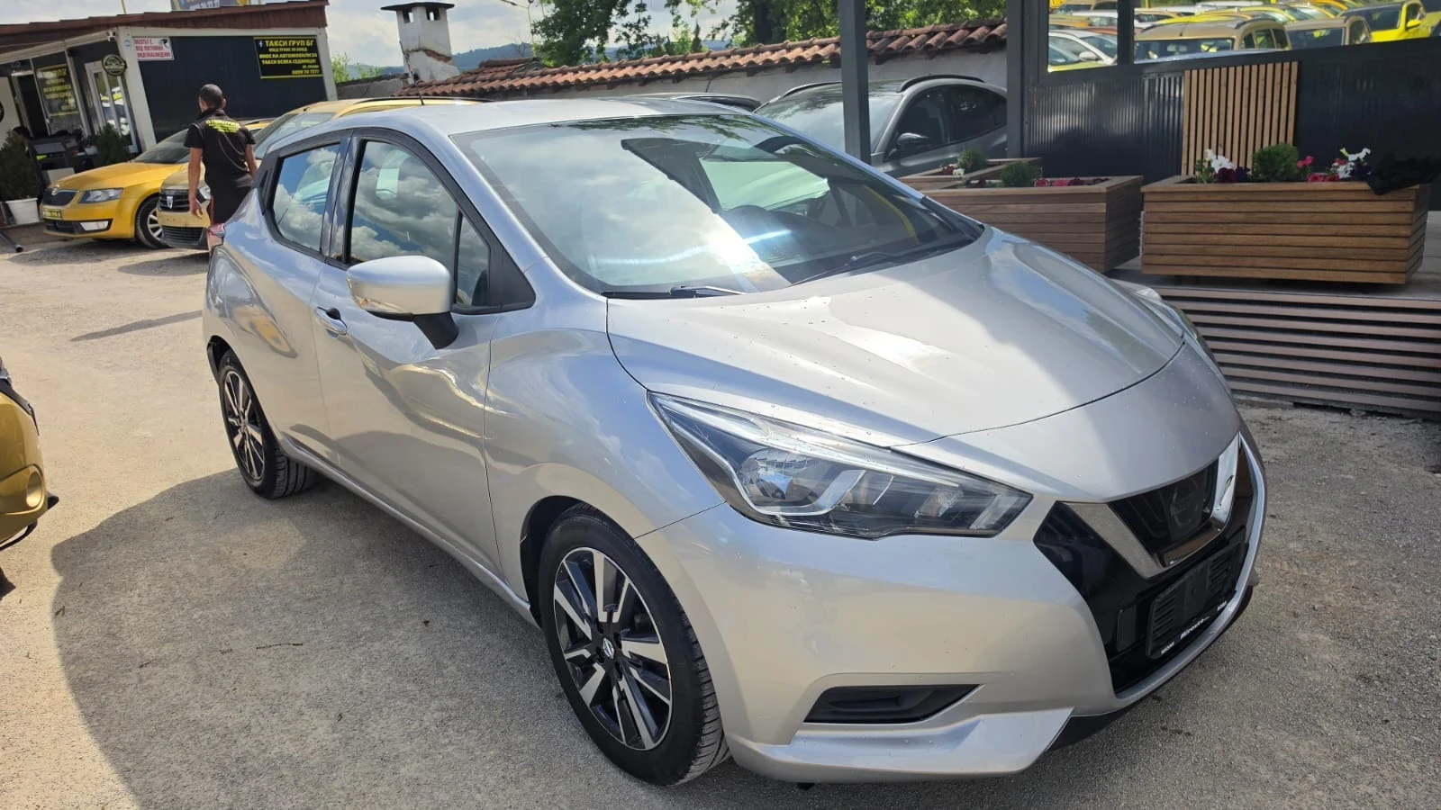 Nissan Micra, снимка 8 - Автомобили и джипове - 54575900