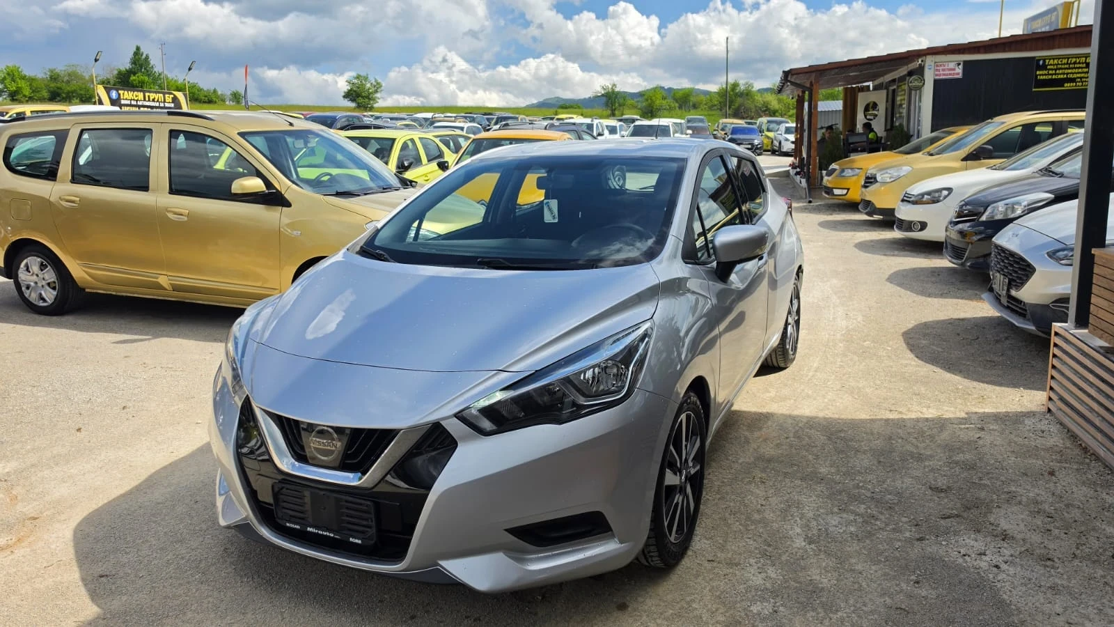 Nissan Micra, снимка 14 - Автомобили и джипове - 54575900
