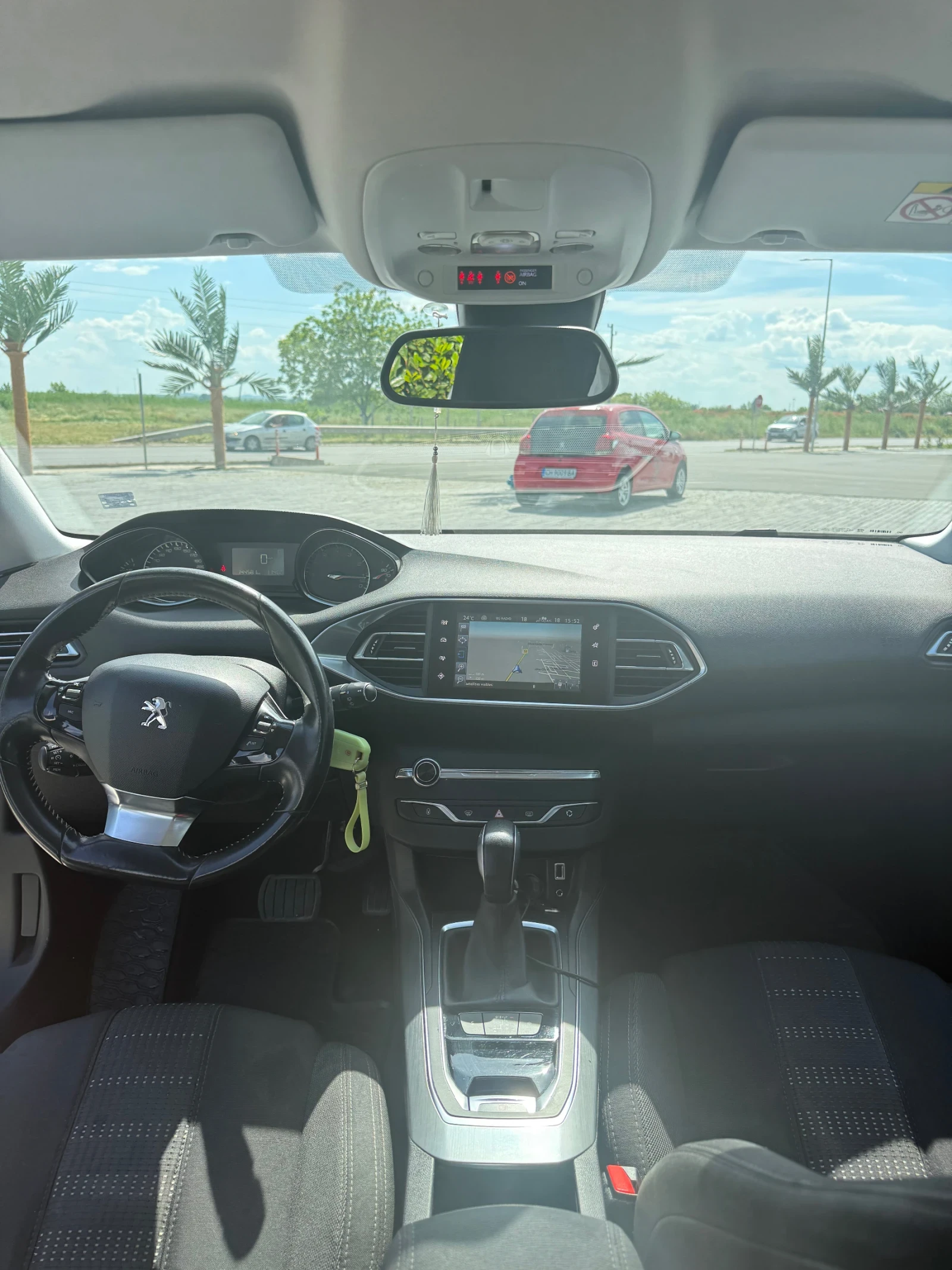 Peugeot 308, снимка 8 - Автомобили и джипове - 54681359