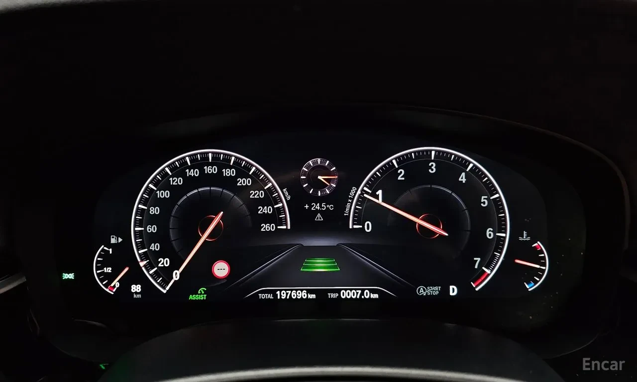 BMW 520 i, снимка 5 - Автомобили и джипове - 54750982