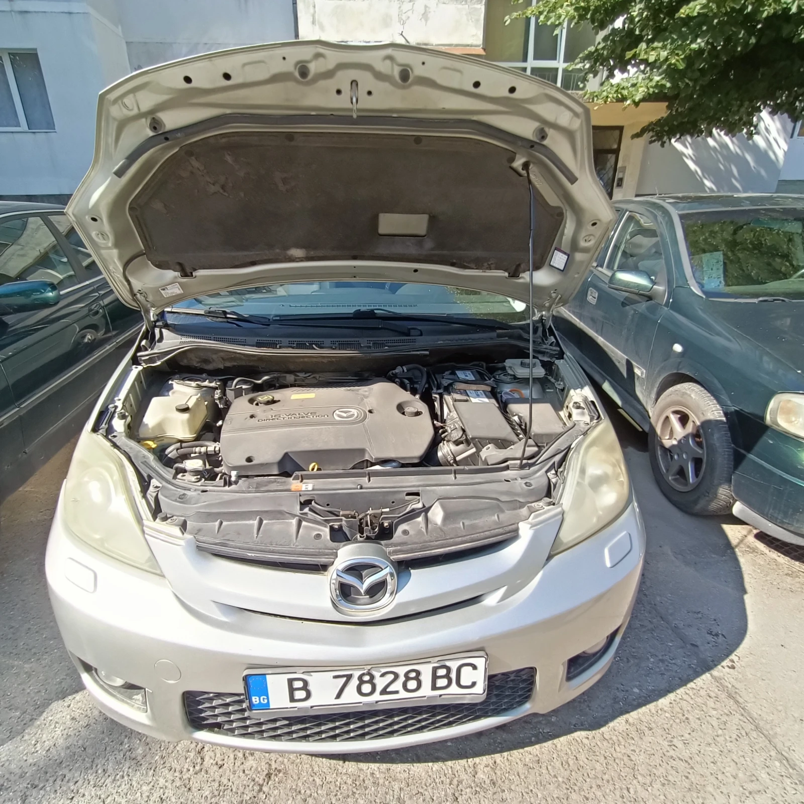 Mazda 5, снимка 10 - Автомобили и джипове - 55174123