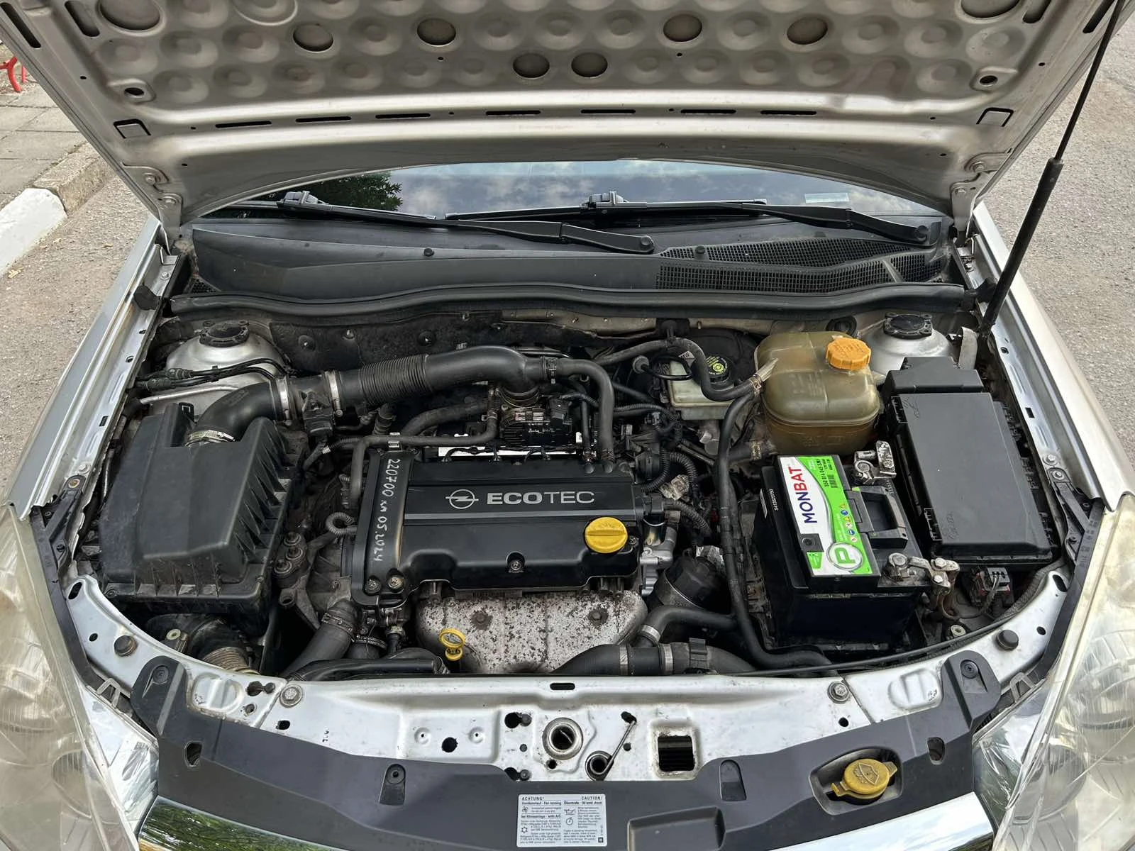 Opel Astra 1.4, снимка 11 - Автомобили и джипове - 55931113