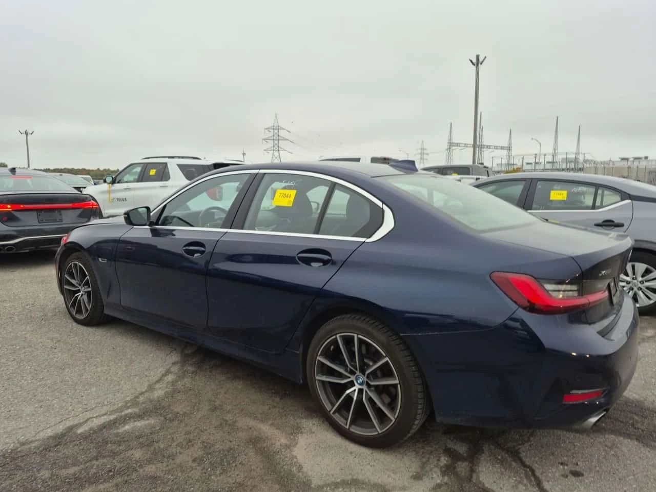 BMW 330 E XDRIVE| CARFAX| ОПЦИЯ ЗА ФИНАНСИРАНЕ| , снимка 4 - Автомобили и джипове - 56307916