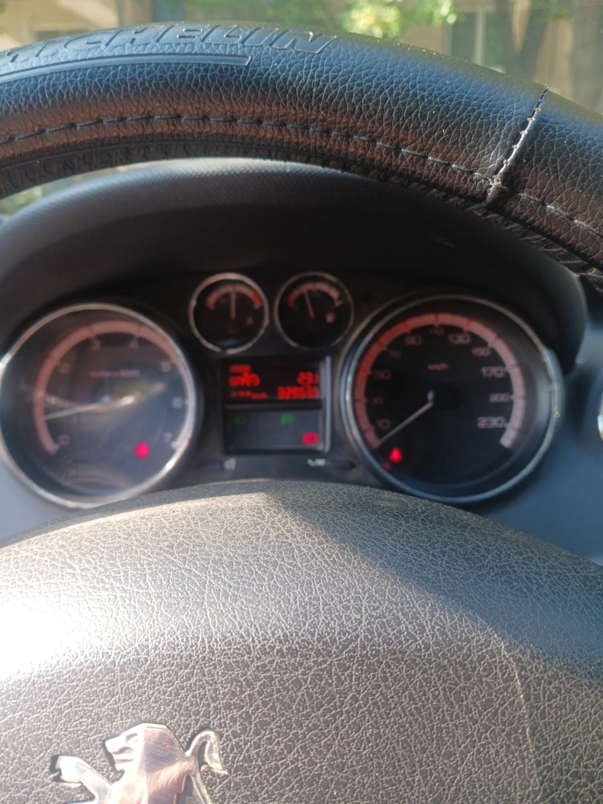 Peugeot 308 SW, снимка 9 - Автомобили и джипове - 56653626