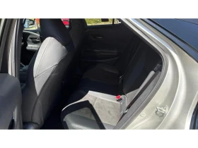 Toyota C-HR 2.0HSD GR SPORT AWD, снимка 11