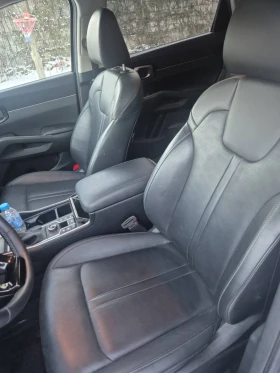 Kia Sorento ЕX - 25500 € / 49873.67 лв. - 72136983 3