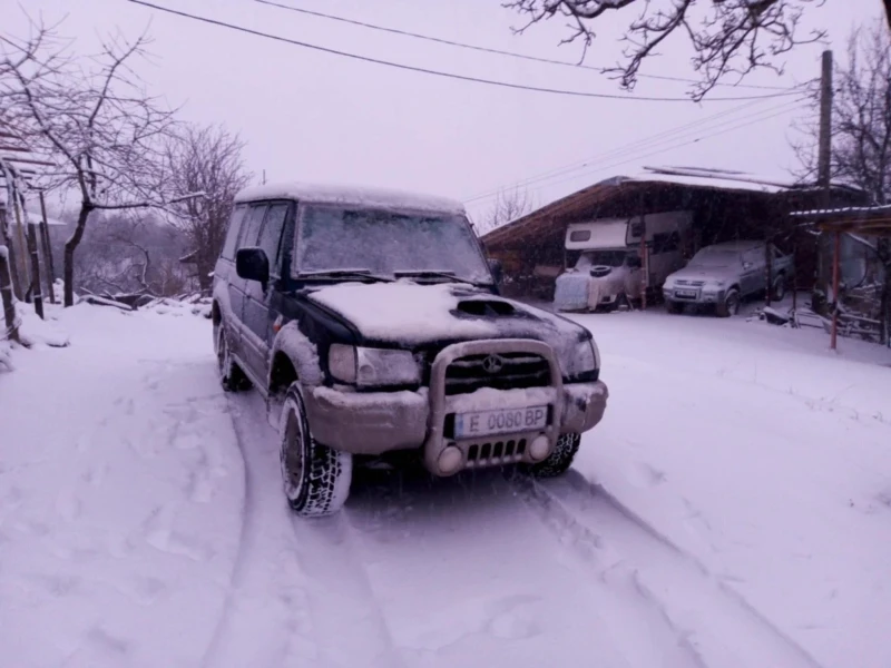 Hyundai Galloper, снимка 5 - Автомобили и джипове - 48482668