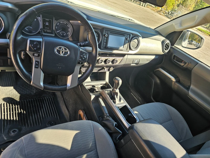 Toyota Tacoma, снимка 7 - Автомобили и джипове - 52242504