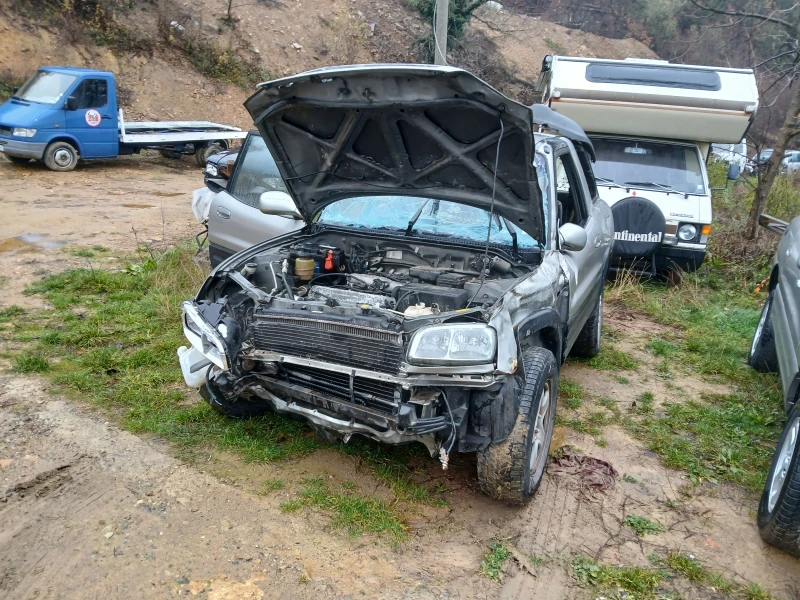 Toyota Rav4 2 бр 2.0 129hp 4x4!!, снимка 8 - Автомобили и джипове - 52581570