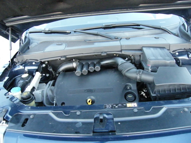 Land Rover Freelander 2.2TD4, снимка 17 - Автомобили и джипове - 52616840