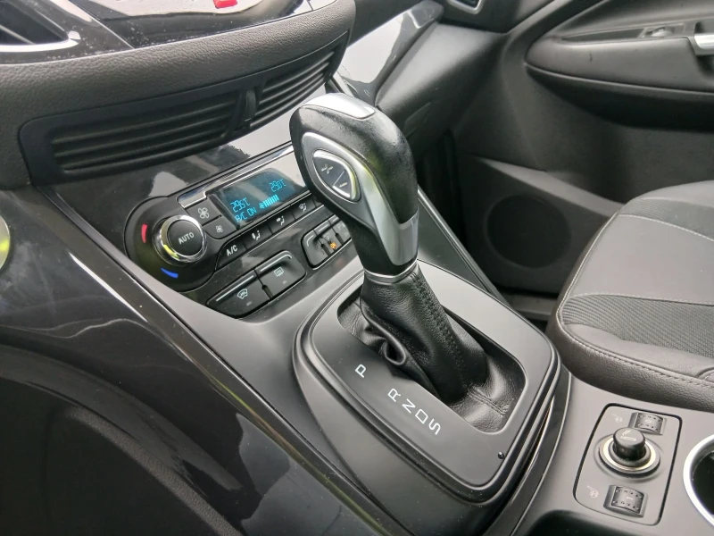 Ford Kuga АВТОМАТ 4Х4 ЕВРО 5, снимка 15 - Автомобили и джипове - 52694000