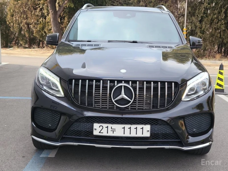 Mercedes-Benz GLE 350, снимка 5 - Автомобили и джипове - 53445969