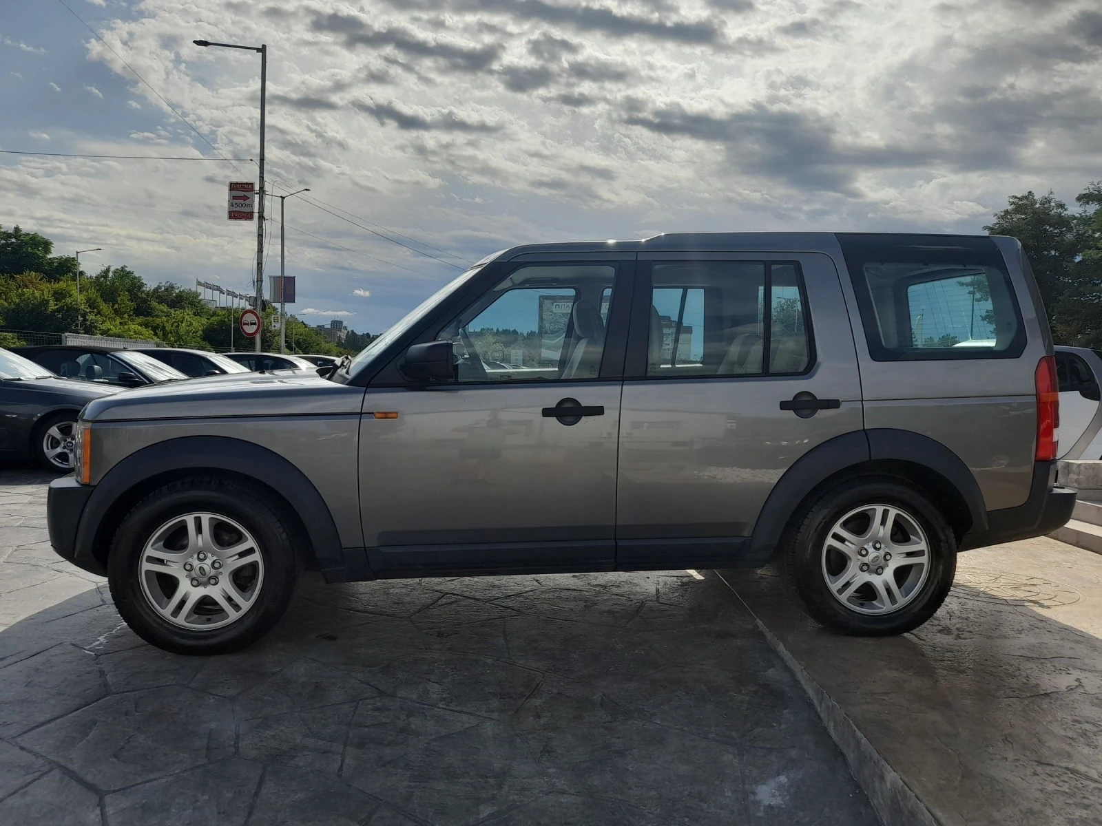 Land Rover Discovery 3 TdV6 S - изображение 8