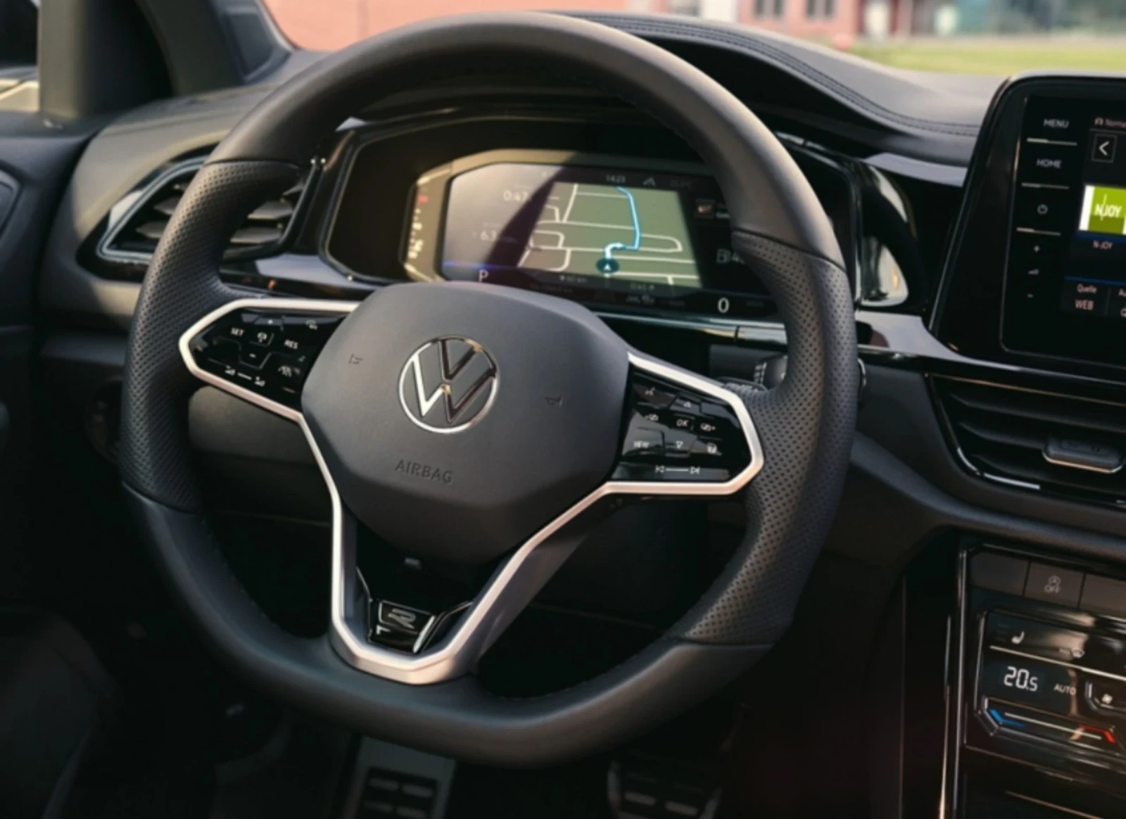 VW T-Roc 2.0 TSI 190hp 7DSG | Mobile.bg   16