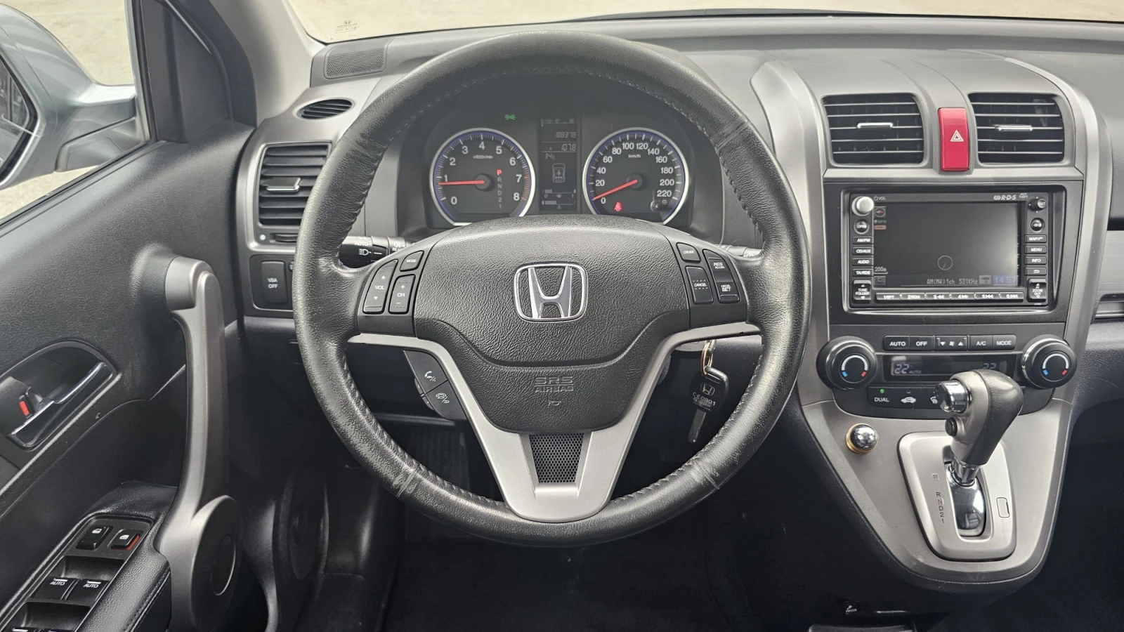 Honda Cr-v 2.0i-VTEC 4x4 CH-8бр ДЖАНТИ-СЕРВИЗНА ИСТ.-ЛИЗИНГ - изображение 10