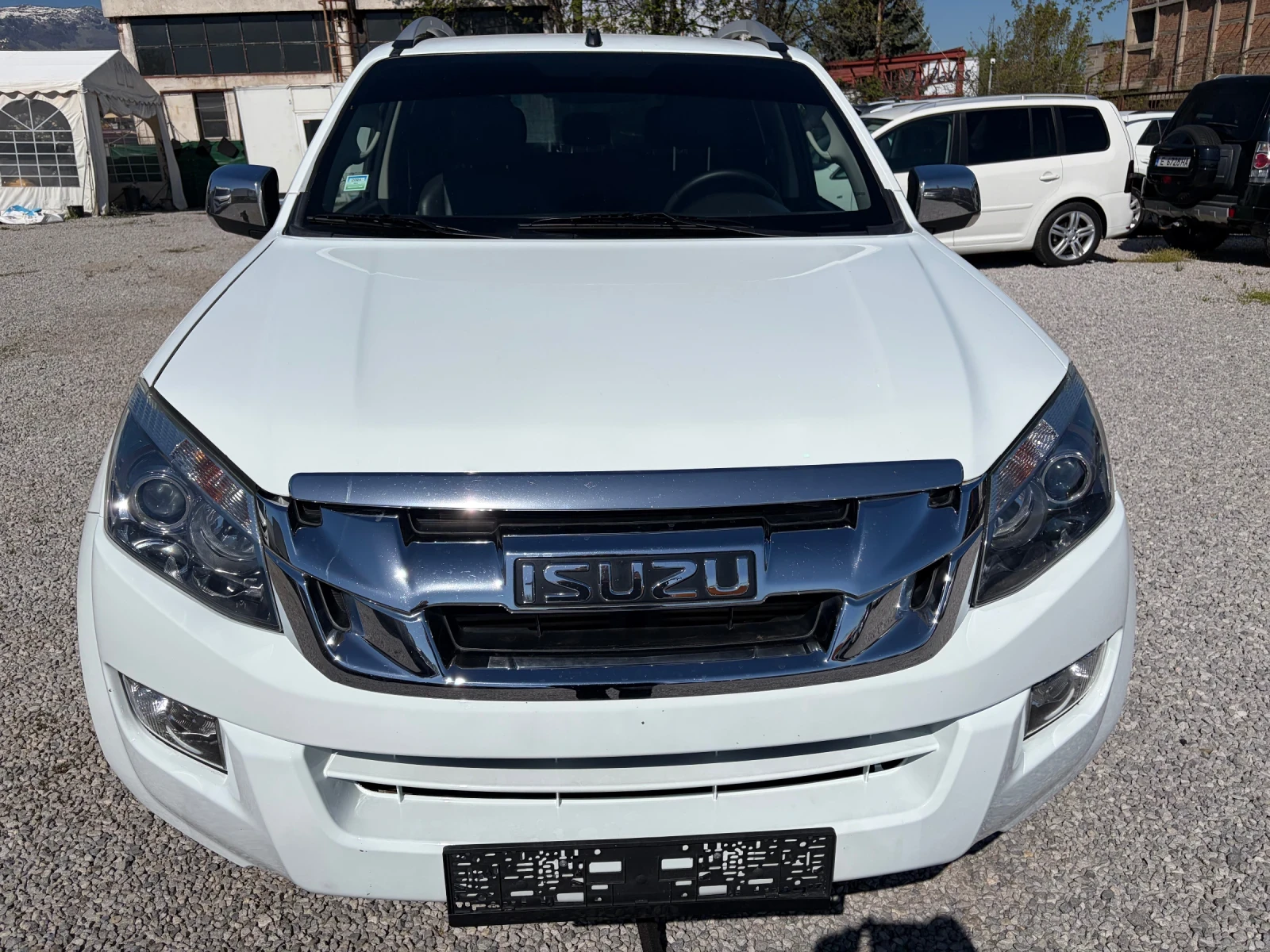 Isuzu D-max 2.5 TwinTurbo LS Generation Automatic 4x4 | Mobile.bg � ����������� 8