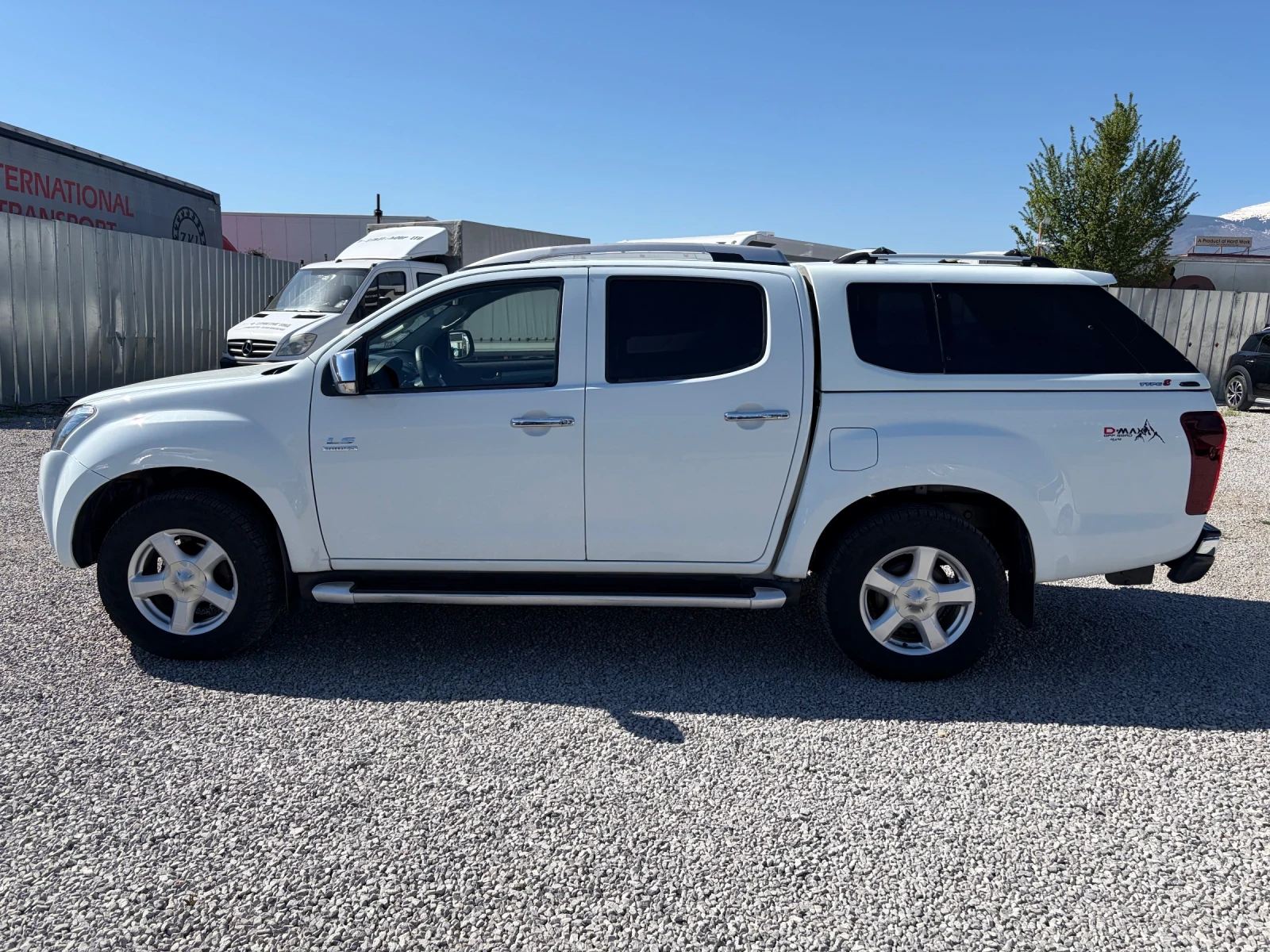 Isuzu D-max 2.5 TwinTurbo LS Generation Automatic 4x4 | Mobile.bg � ����������� 2