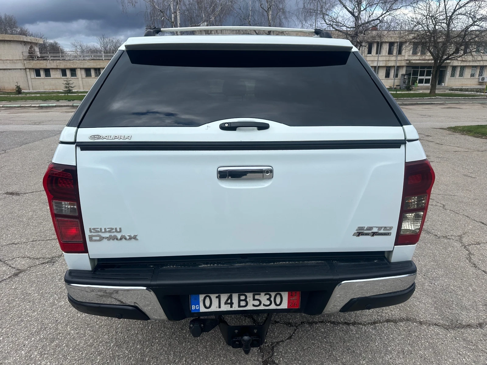 Isuzu D-max 2.5 TwinTurbo LS Generation Automatic 4x4 | Mobile.bg � ����������� 4
