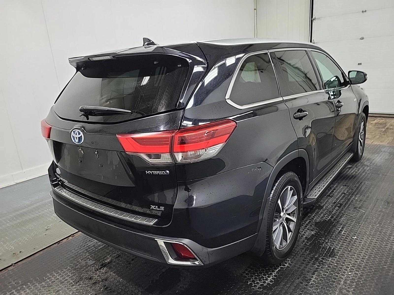 Toyota Highlander HYBRID XLE/AWD/2 КОМПЛЕКТА ДЖАНТИ, снимка 4 - Автомобили и джипове - 54441393
