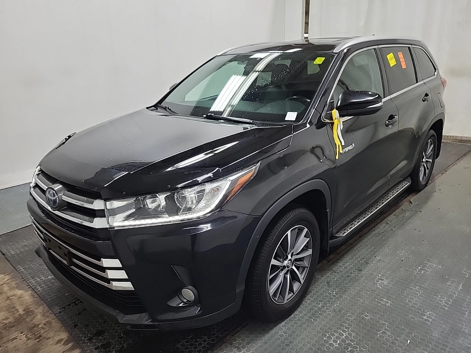Toyota Highlander HYBRID XLE/AWD/2 КОМПЛЕКТА ДЖАНТИ