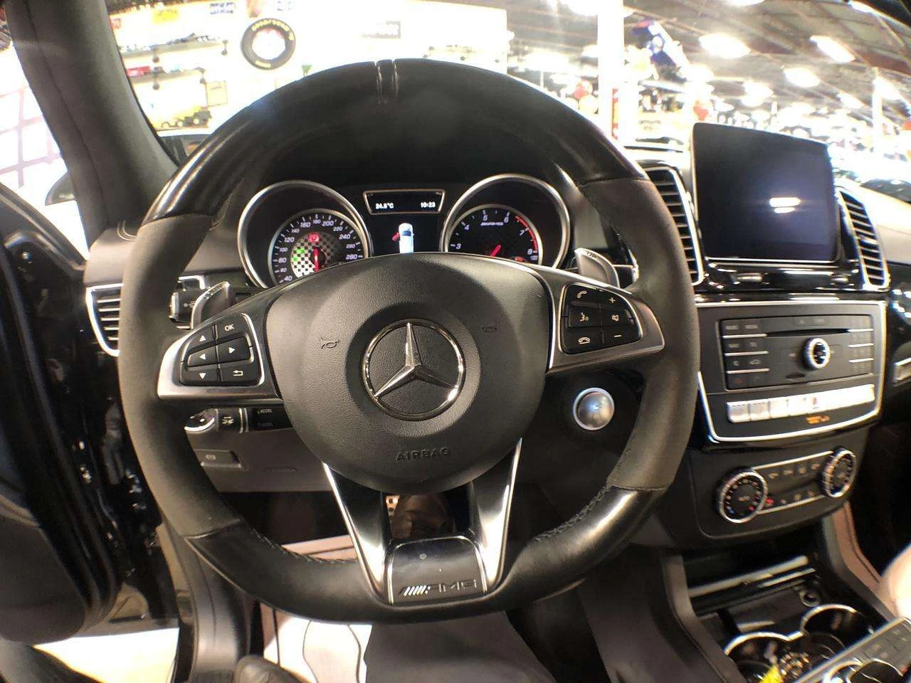 Mercedes-Benz GLE AMG 43 4MATIC / АВТОКРЕДИТ, снимка 11 - Автомобили и джипове - 56010693