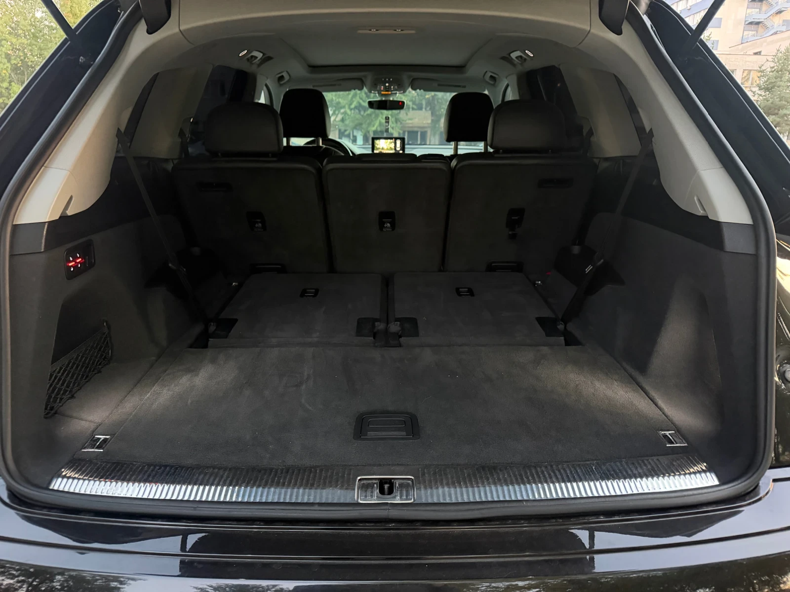 Audi Q7, снимка 14 - Автомобили и джипове - 56416250