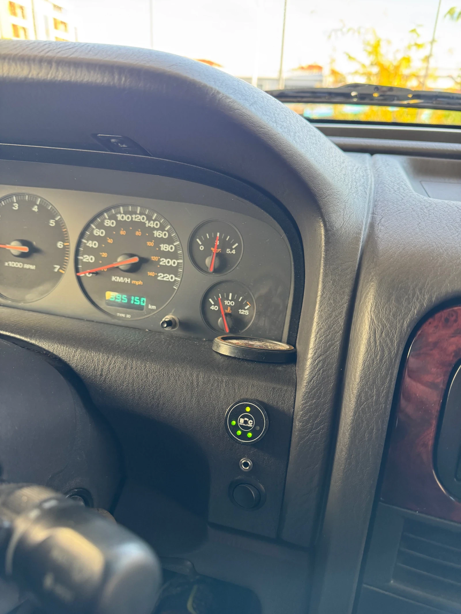 Jeep Grand cherokee WG4.7, снимка 11 - Автомобили и джипове - 56653665