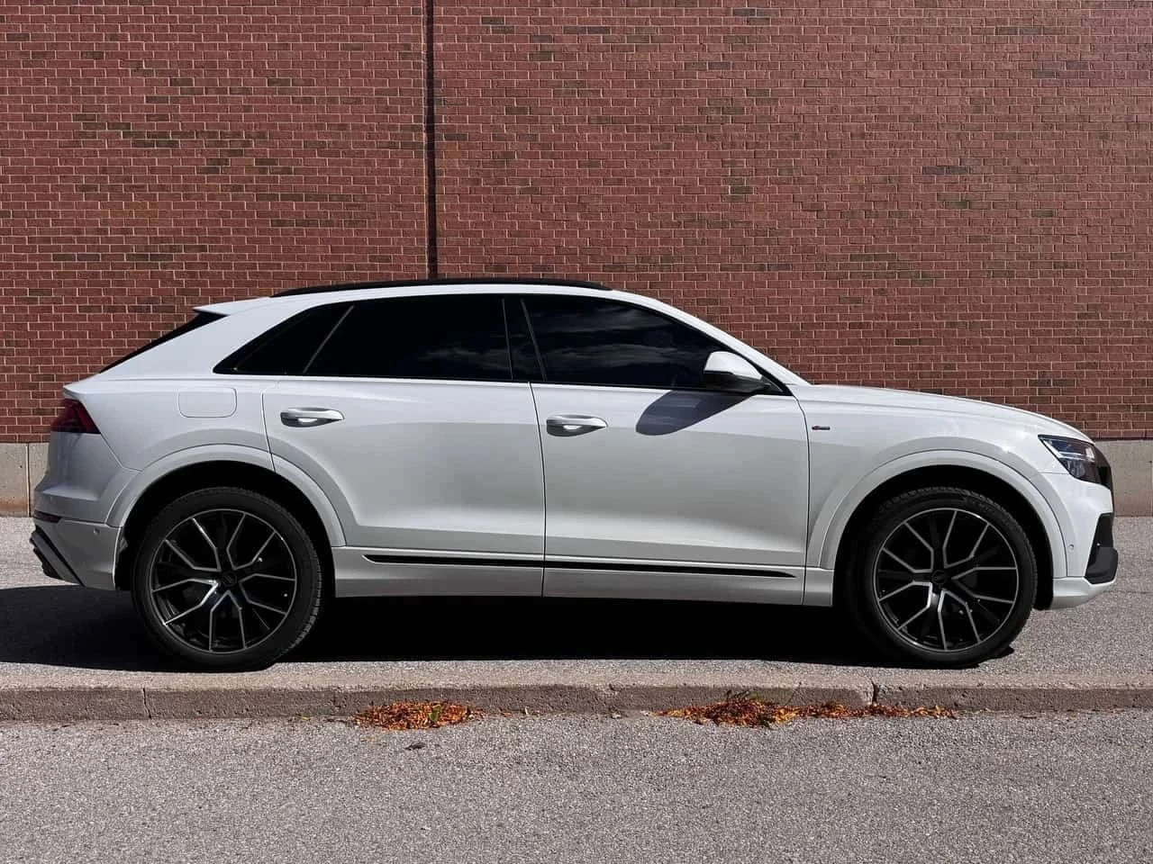 Audi Q8, снимка 3 - Автомобили и джипове - 56713071
