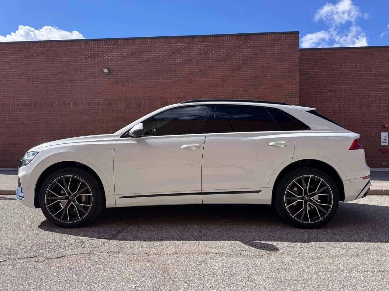 Audi Q8, снимка 2 - Автомобили и джипове - 56713071