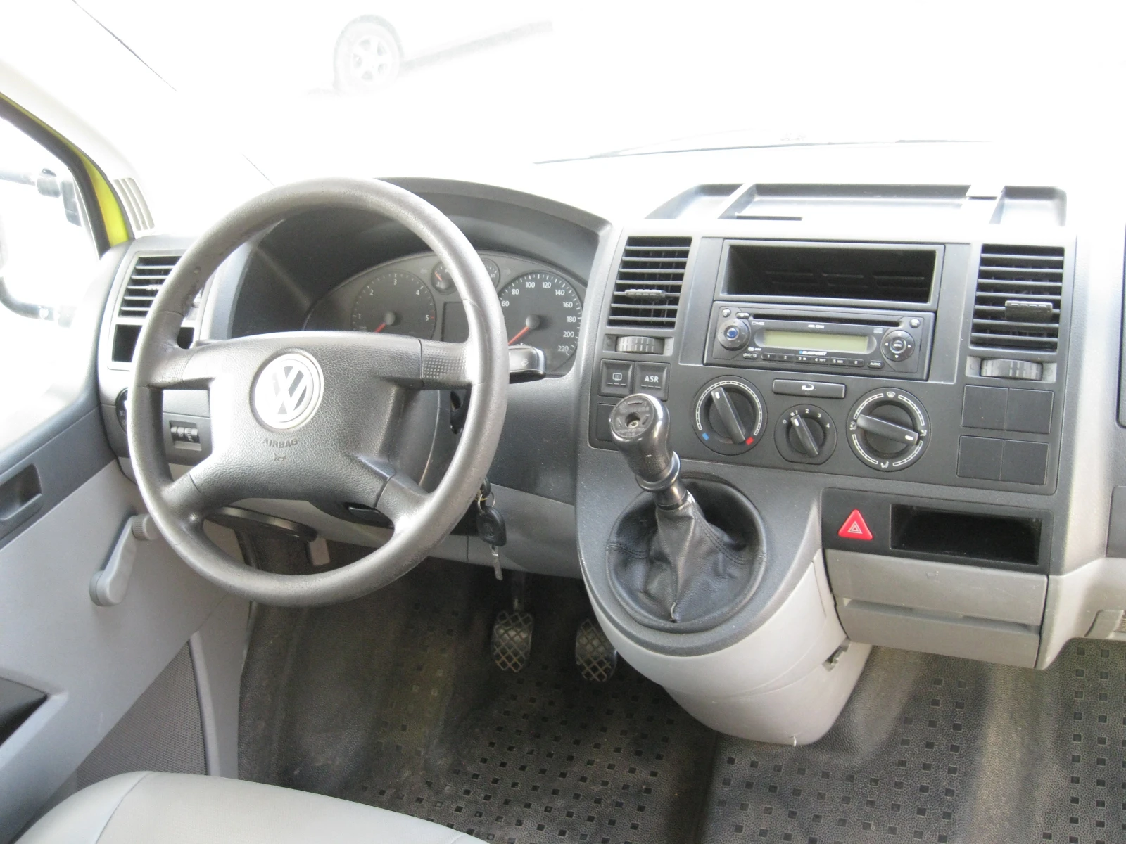 VW T5 2.5 -131  | Mobile.bg   12