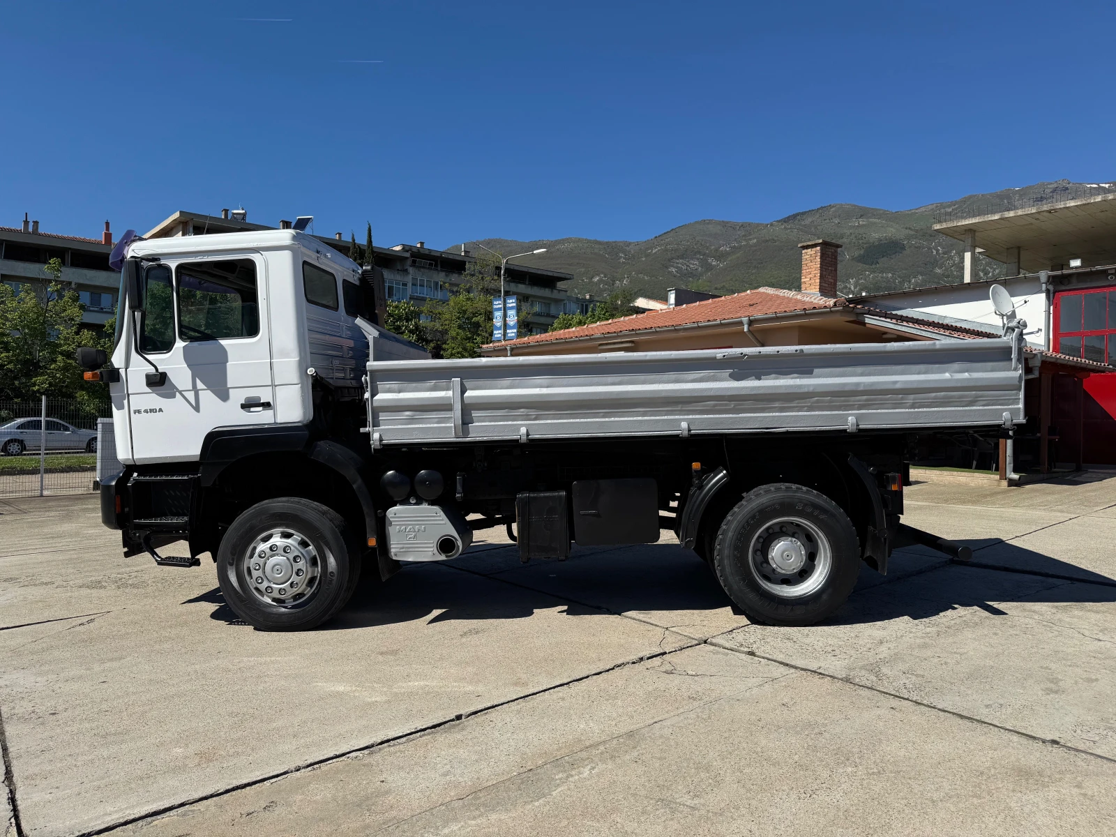 Man 19.414  4x4 , климатик, тристранен самосвал :4.80м - изображение 9