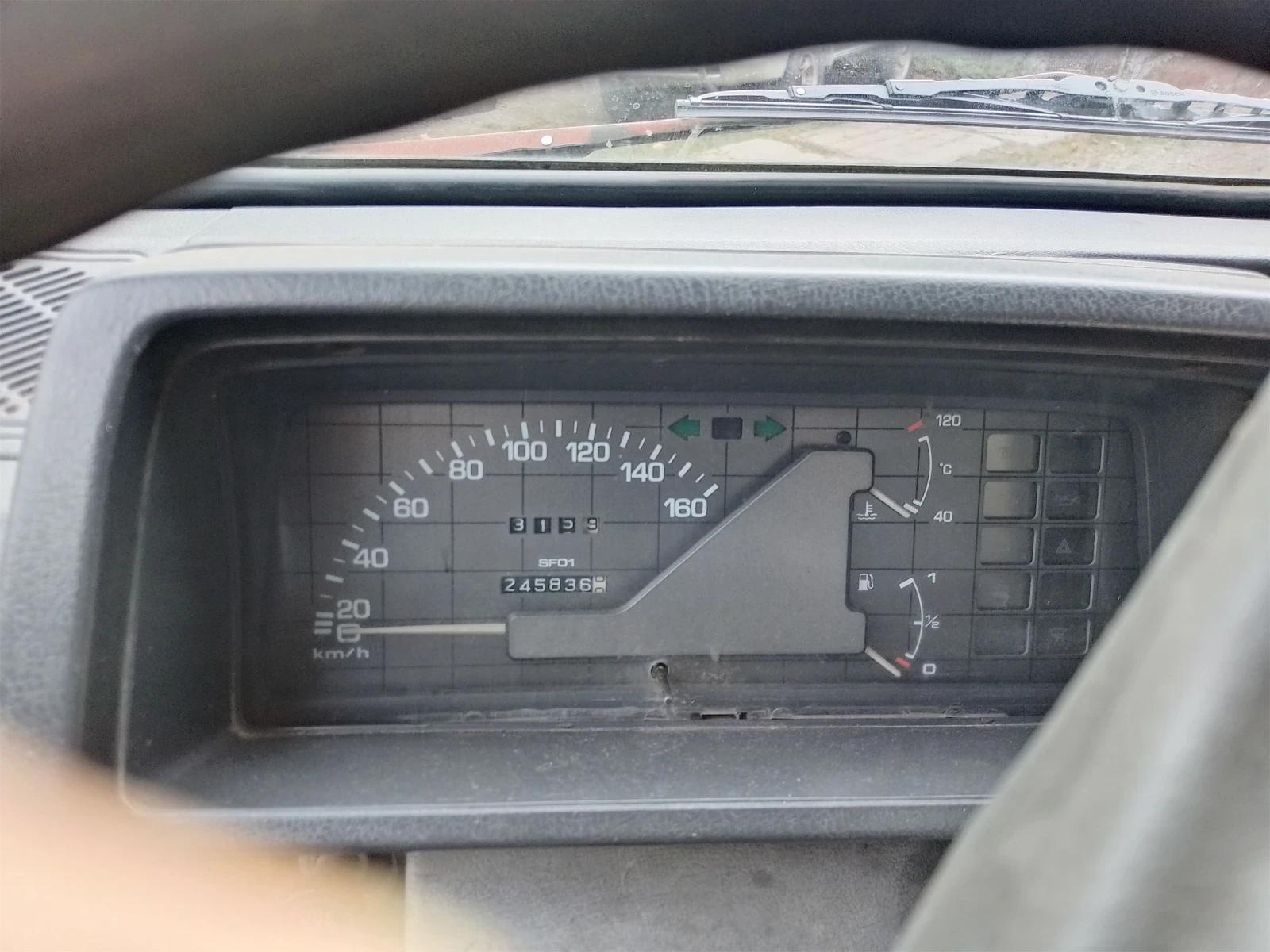 Mazda 2000 Bongo - изображение 5