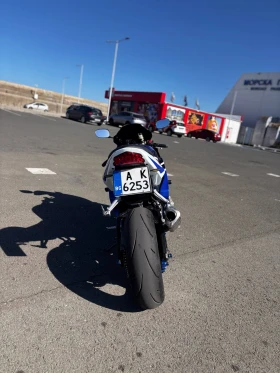 Suzuki Gsxr | Mobile.bg    2
