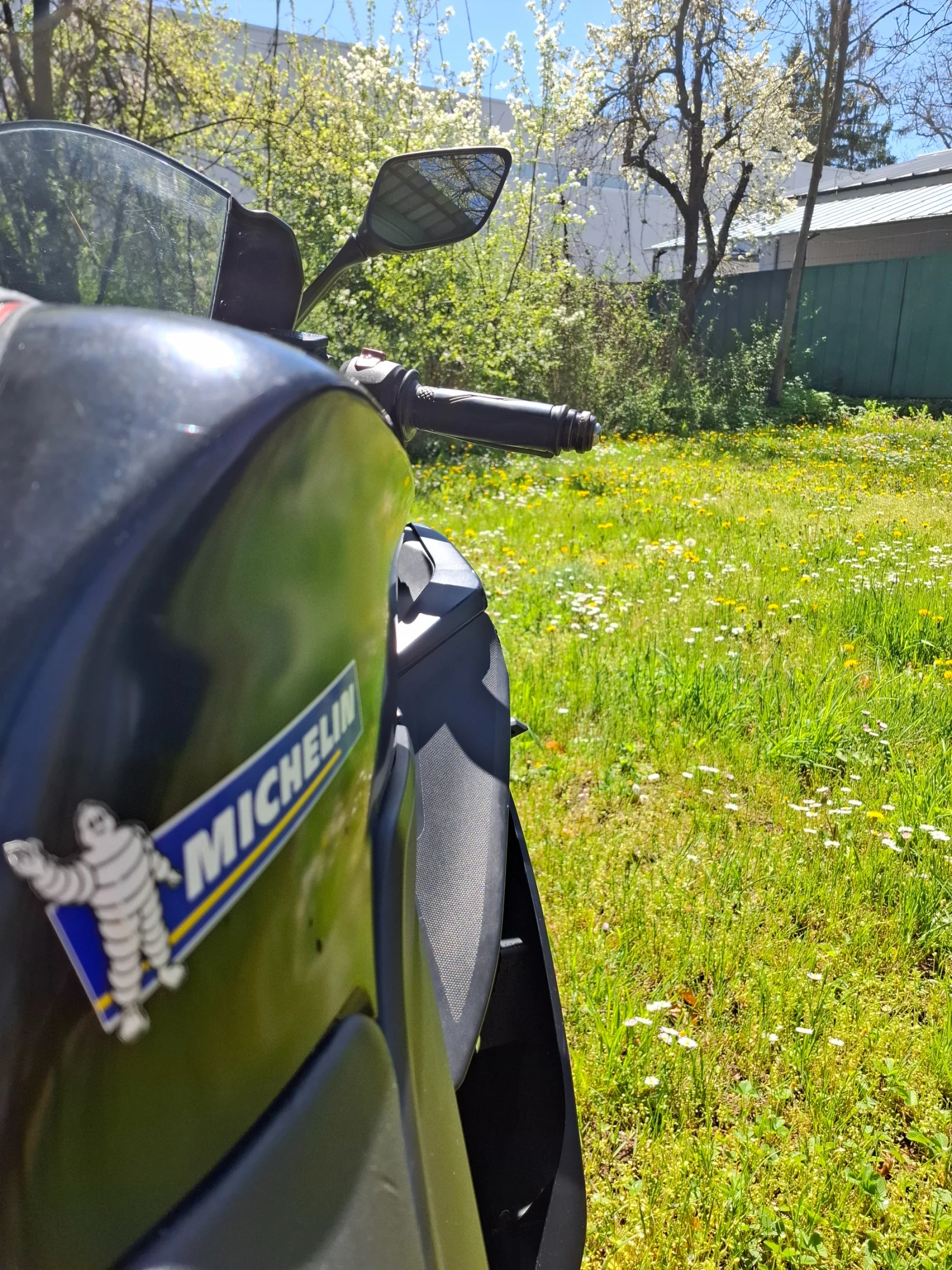 Yamaha Yzf R125, снимка 8 - Мотоциклети и мототехника - 54243626